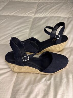 Lauren Ralph Lauren Navy/Denim Canvas Espadrille Wedge Sandals Size 10 NWT